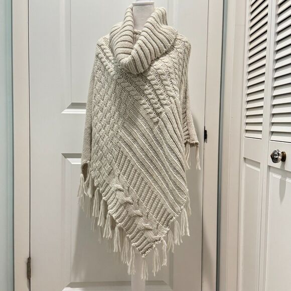 Cream Sweater Poncho OS - Picture 1 of 3